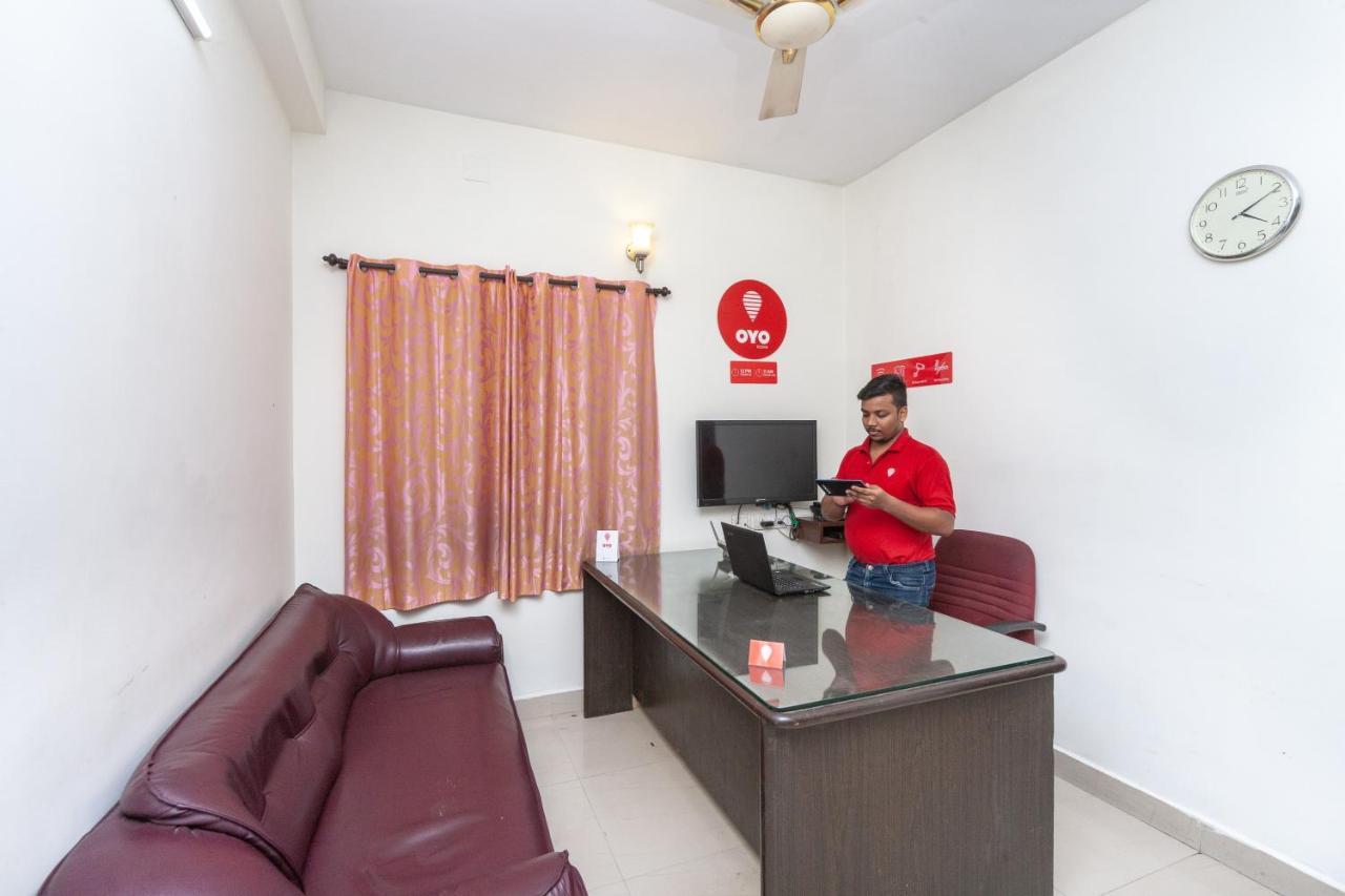 Oyo 22019 Skye Service Apartments Chennai Esterno foto